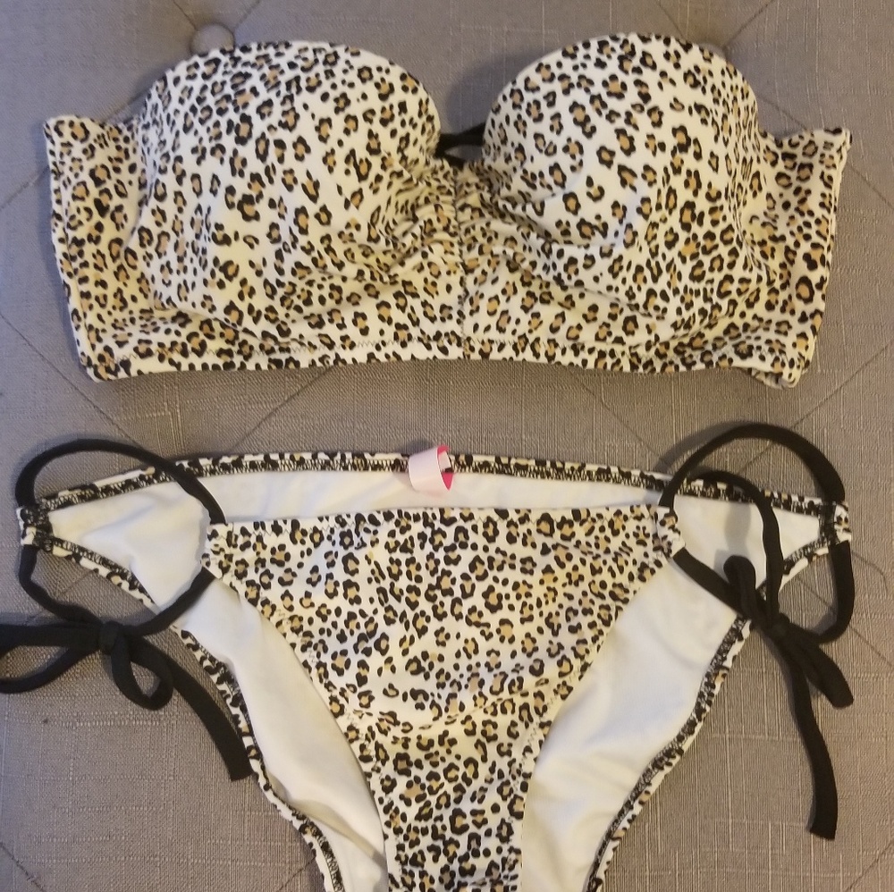 Victorias Secret animal print bikini
